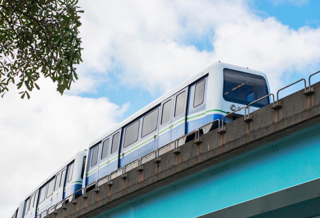 北投建案 - 北投耀境 Aurora Beitou，以科技美學與自然景觀完美融合，打造專屬北投的高質感住宅。鄰近捷運與北士科園區，交通便捷且具長期增值潛力。提供多元坪數規劃，滿足首購、換屋與投資需求。若您正在尋找北投預售屋、北投房子或規劃北投購屋，耀境就是最佳選擇。